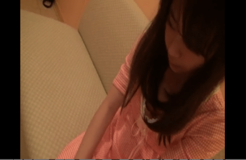 ずっと黙って下向いてるほっそい根暗のスレンダーお姉さんにチ○ポ挿入したらやっと声出したwww